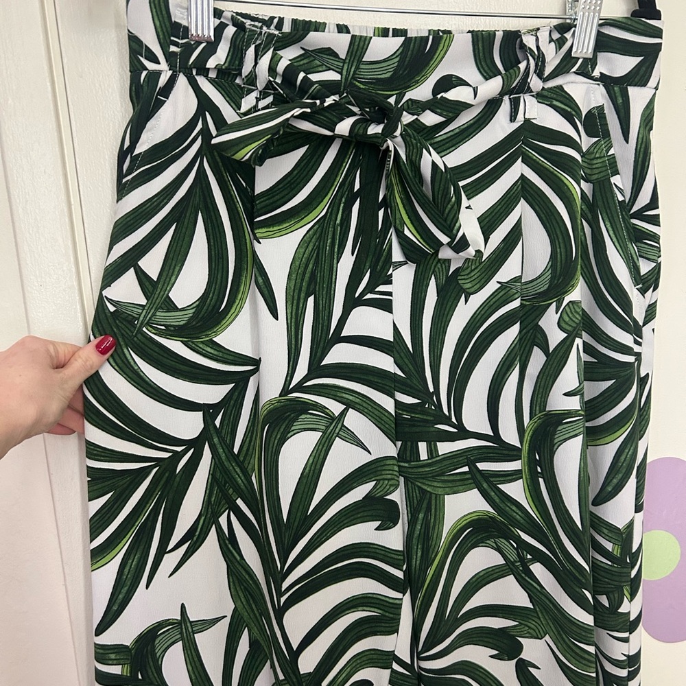 Tropical Leaf Print Palazzo Pants